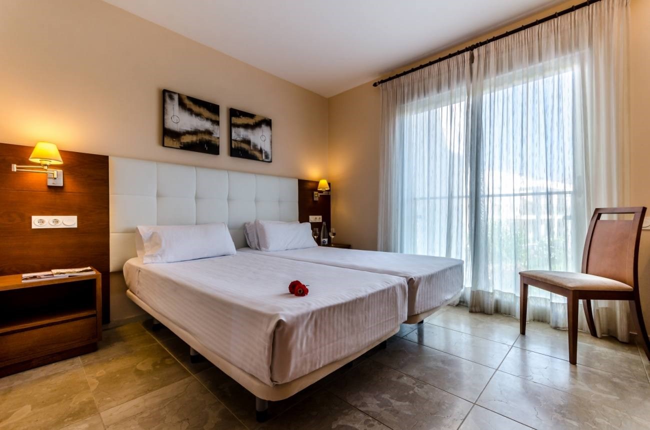 #altIMG Hotel# EL PLANTÍO GOLF RESORT #altIMG in# Alicante, Spain - #altIMG Image# 2